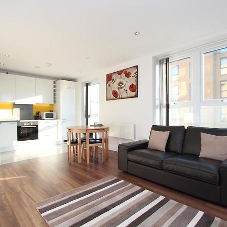 Contemporary Apartments With Secure Parking Reading Eksteriør bilde