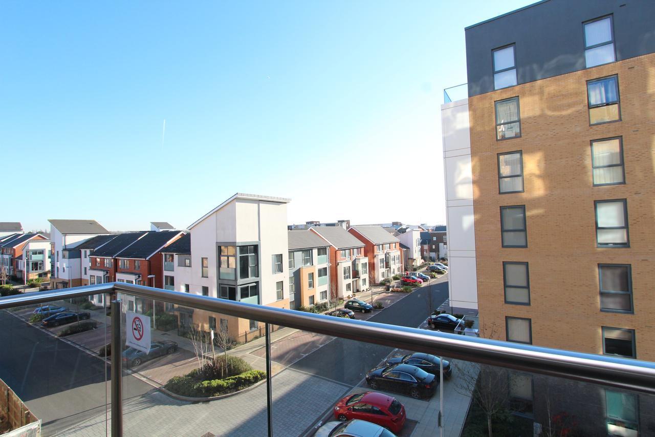 Contemporary Apartments With Secure Parking Reading Eksteriør bilde