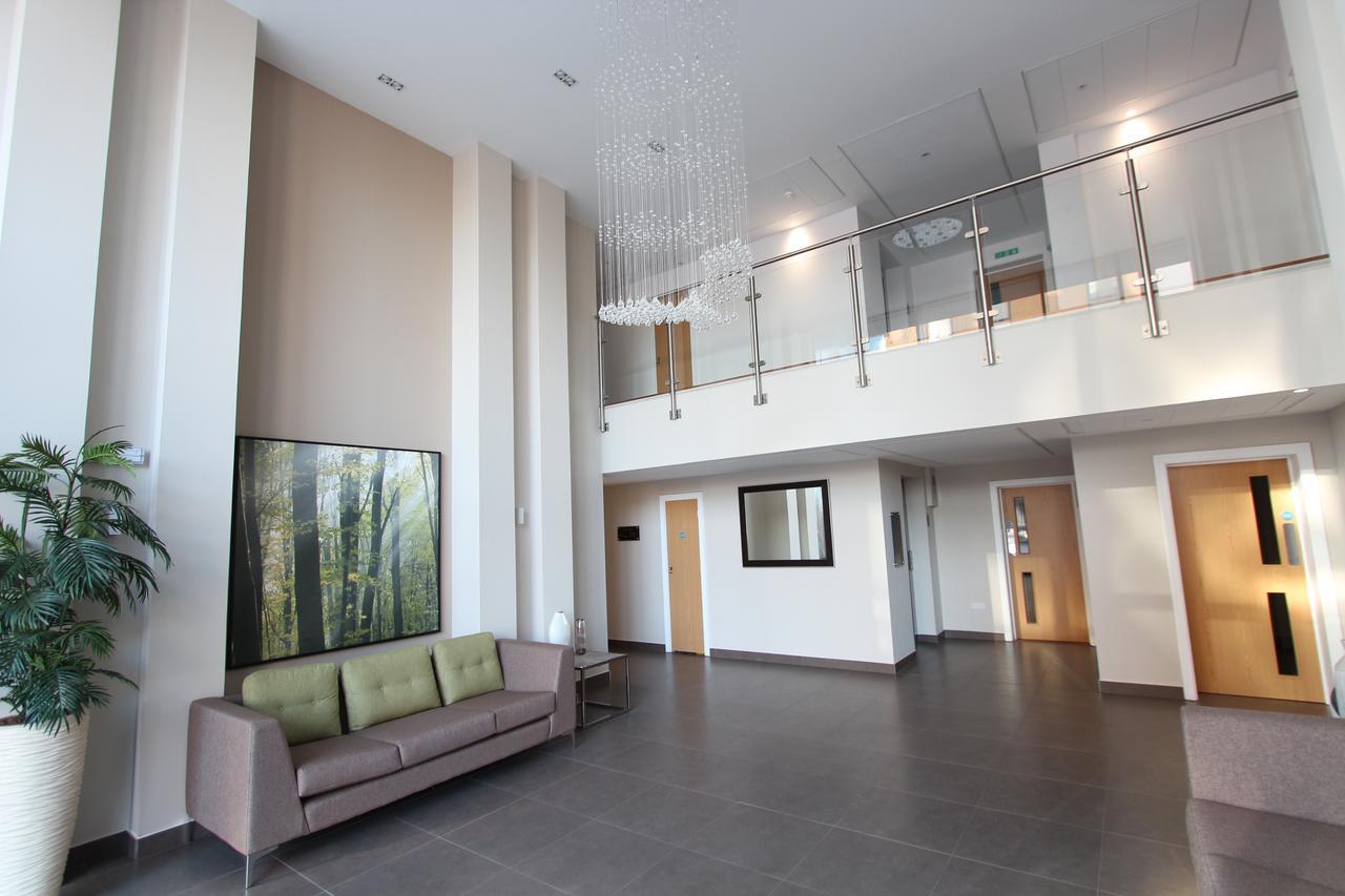 Contemporary Apartments With Secure Parking Reading Eksteriør bilde